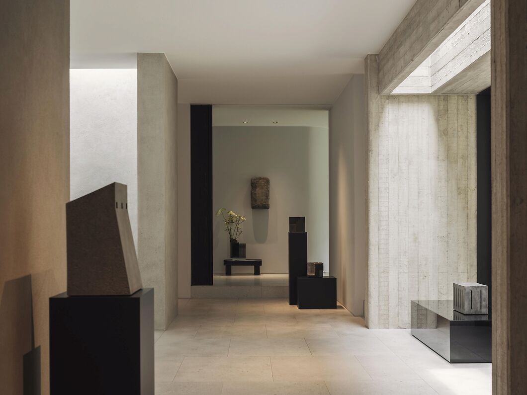 modern shapes x enric mestre. pavilion sestig